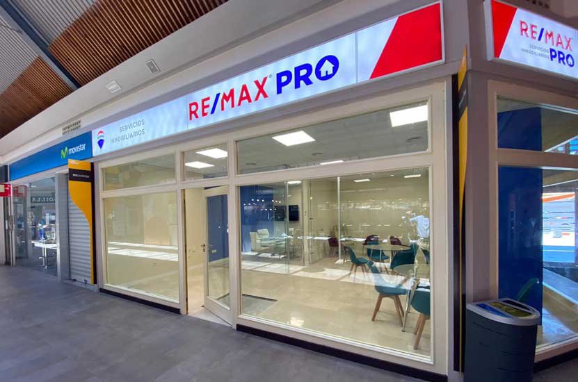 Carmila y REMAX colaboran para facilitar la entrada de sus franquicias a la red de centros comerciales