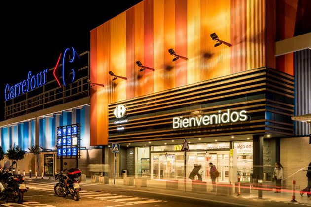 Carmila incorpora Centros Ideal al Centro Comercial Carrefour Granada