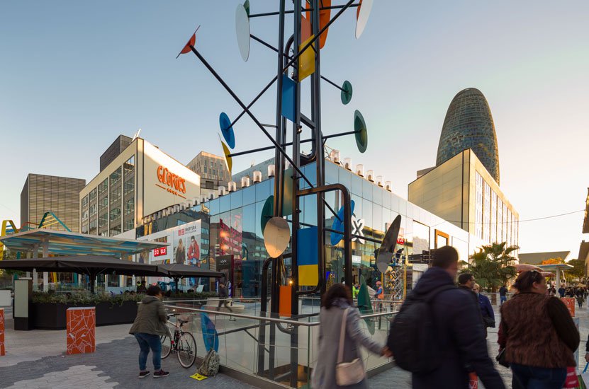 Manifiesto por la reapertura de las tiendas de los centros comerciales en Cataluña