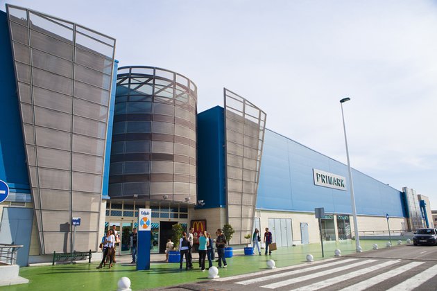 TH Real Estate compra el local del hipermercado del centro comercial L’Aljub, en Elche, por 18,7 millones de euros