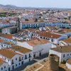 El Gobierno proyecta incorporar viviendas vacías en municipios rurales al alquiler asequible