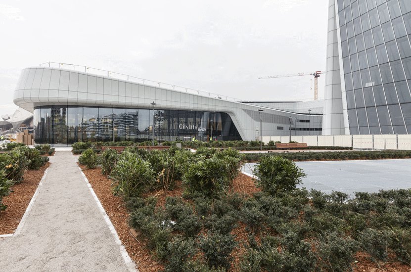 Inaugurado el distrito comercial CityLife, un nuevo mundo de compras y ocio en el corazón de Milán