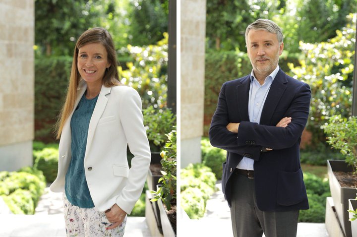 Blanca Martín, directora de valoración de hoteles de CBRE España, y Javier Arús, socio senior de Hoteles & Ocio de Azora