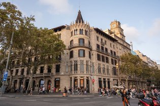 El edificio Palau Pascual i Pons alcanza el 100% de ocupación