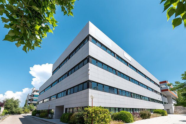 HQ abre su primer centro de coworking en Madrid