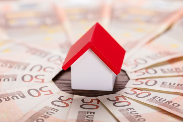 El número de hipotecas sobre viviendas disminuye un 5,9% interanual en octubre