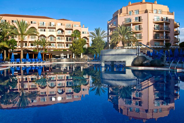 Hispania completa la adquisición de cuatro hoteles en Canarias por 92 millones de euros