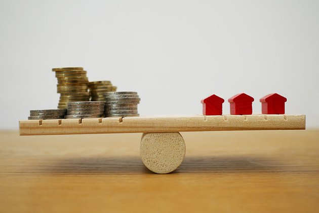 Las compraventas de viviendas aumentan en mayo un 107,6% anual