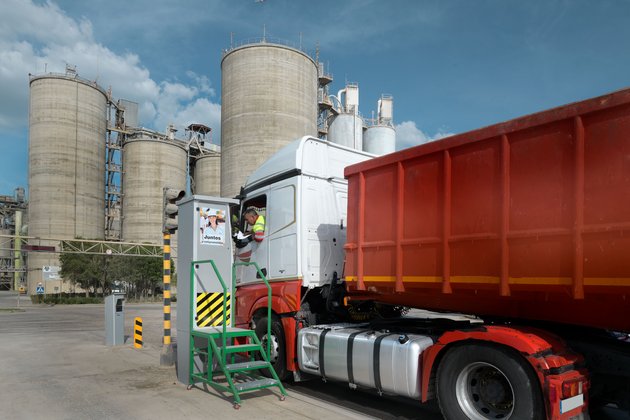 El consumo de cemento aumenta un 19,5% en septiembre y crece un 9,7% en lo que va de año