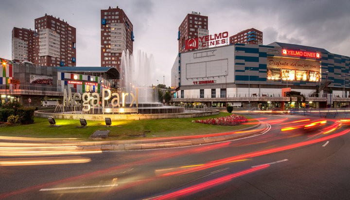 Parque comercial Megapark, propiedad de LAR ESPAñA