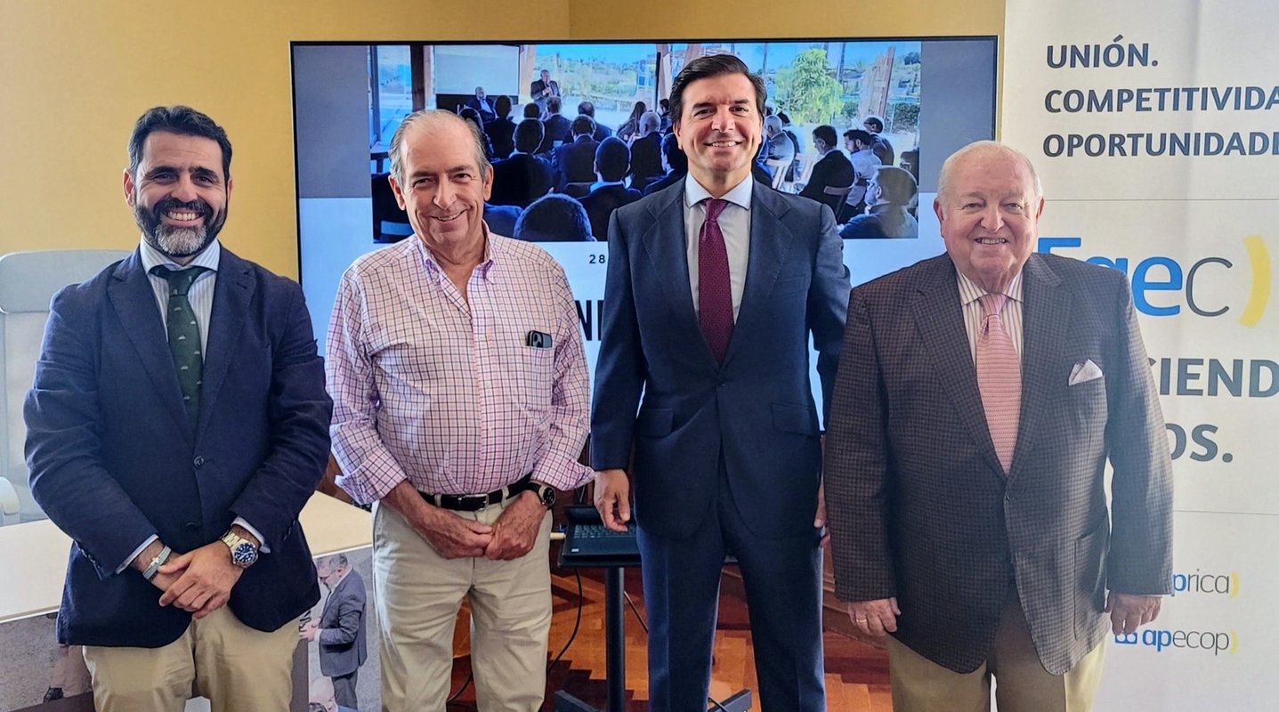 Manuel Ávila releva a Emilio Corbacho como presidente de FAEC