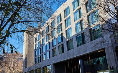 Kaya compra el hotel Me Meliá de Barcelona por 100 millones