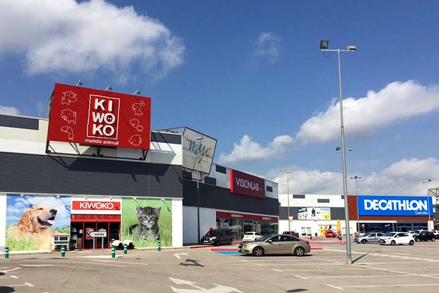 Batex & Duplex se hace con el parque comercial MyO Gandía
