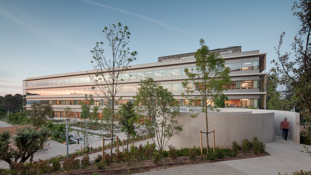 Mace finaliza el proyecto de ampliación del campus de Roche en Sant Cugat del Vallès