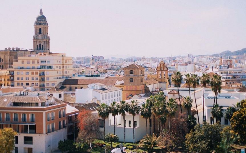 Los precios de la vivienda de segunda mano en Málaga bajan un 9%