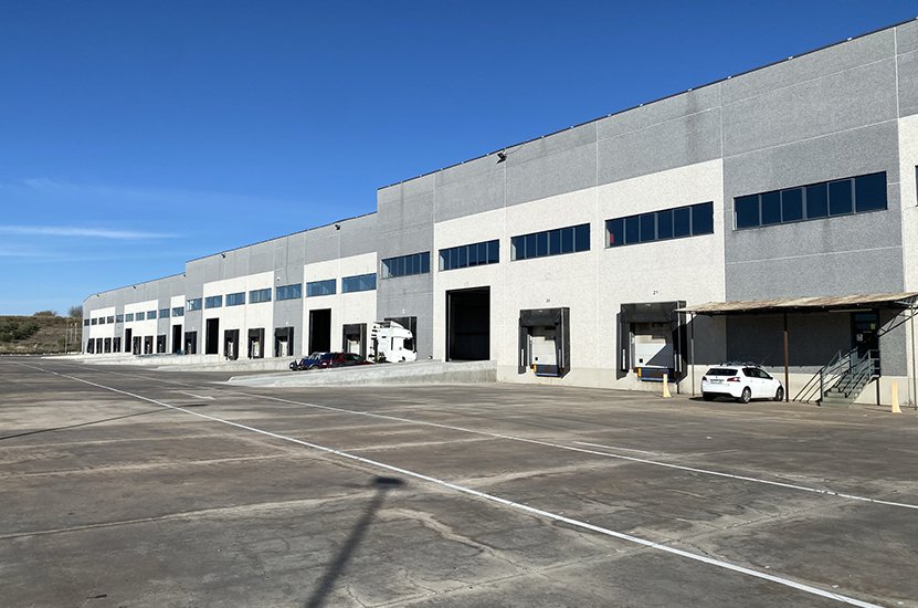 Meridia comercializa una nave de 23.000 m² en Barcelona