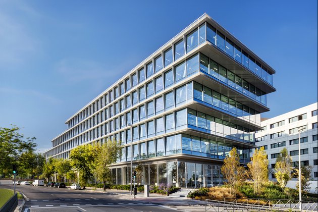 Metrovacesa y Tishman Speyer alquilan 5.200 metros cuadrados de su edificio de oficinas Puerto Somport
