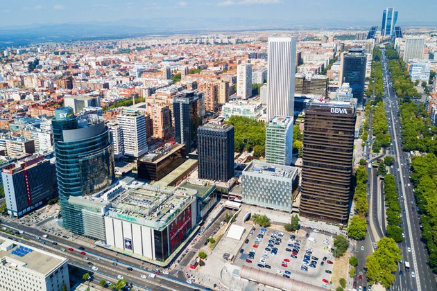 Knight Frank presenta un programa de distanciamiento social y seguridad en el lugar de trabajo