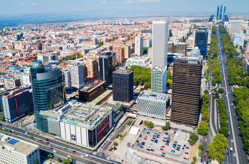 Knight Frank presenta un programa de distanciamiento social y seguridad en el lugar de trabajo