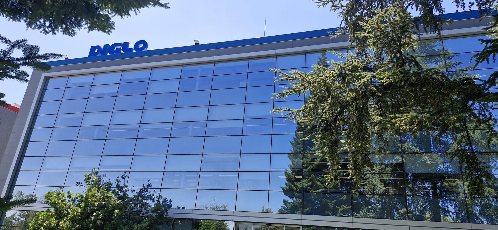 Banco Santander encarga a Diglo la venta de su cartera de activos inmobiliarios