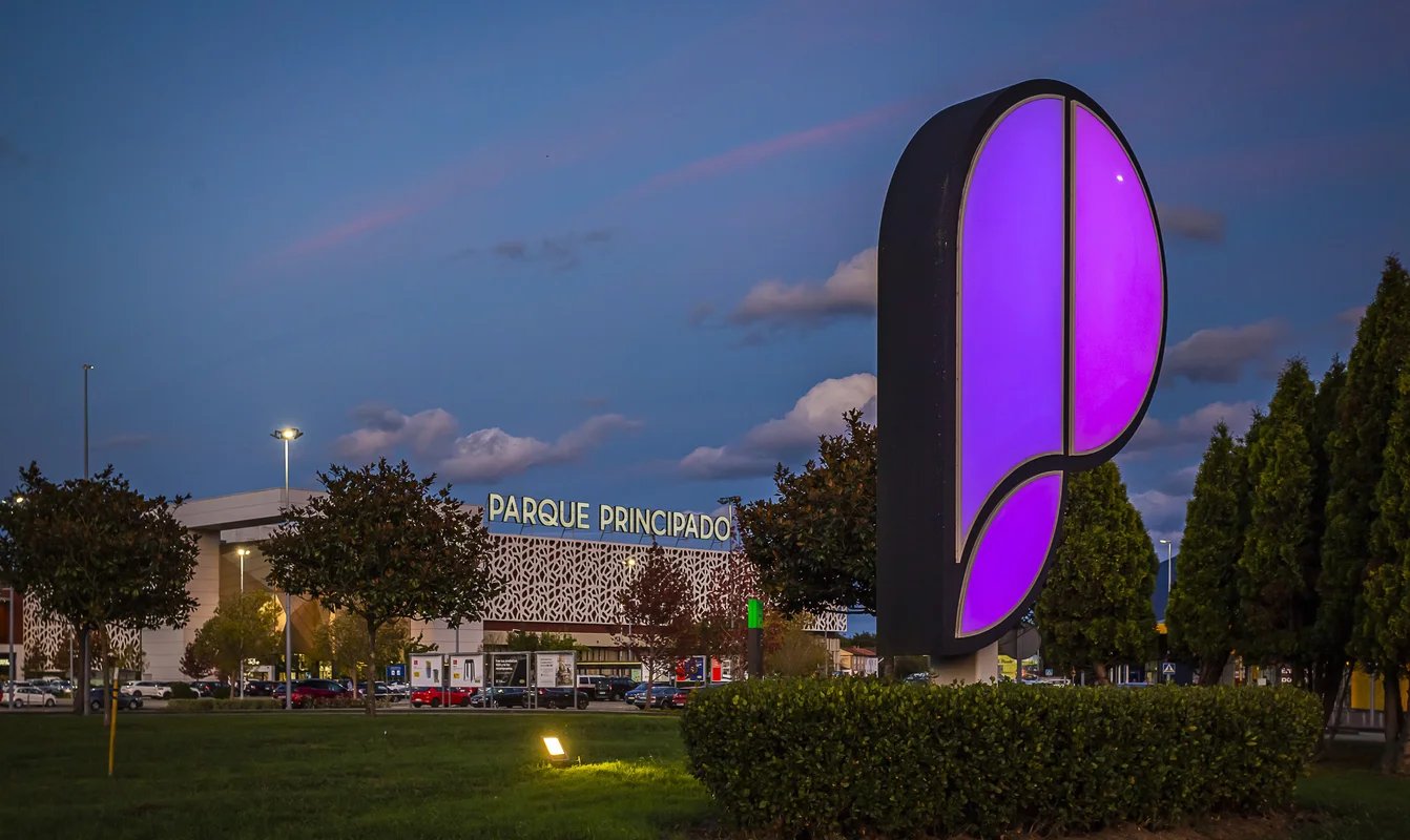 Ares Real Estate Funds compra los parques comerciales de Castellana Properties en España