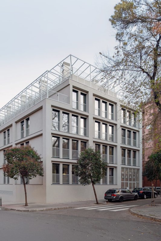Persépolis cierra la venta de un edificio residencial en Madrid por 30 millones de euros