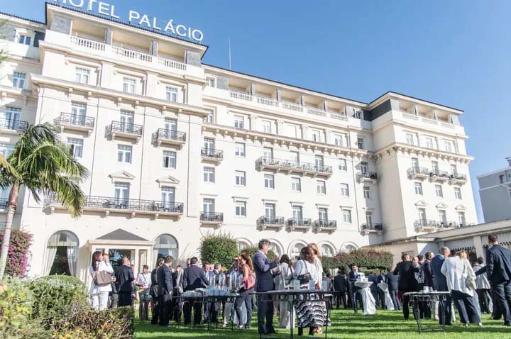 El ex gobernador del Banco Central de Portugal participará en el Portugal Real Estate Summit