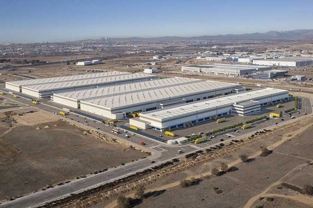 Colonial completa la venta a Prologis de 414.000 metros cuadrados de su cartera logística en España