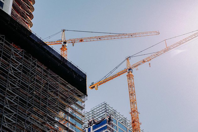 La construcción de viviendas en Alicante crece un 48%