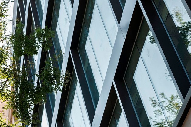 Ayudas a empresas para rehabilitación energética de edificios por hasta el 50% del coste de la obra