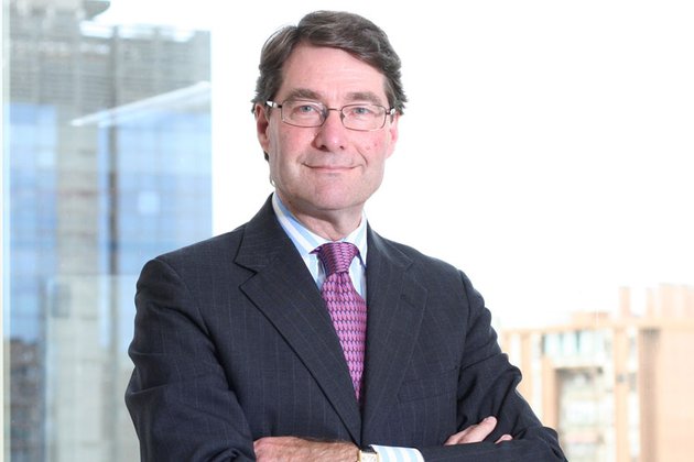 Roger Cooke, nuevo presidente de RICS en España