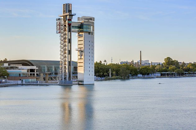 La Torre Schindler de Sevilla estrena nuevo logo