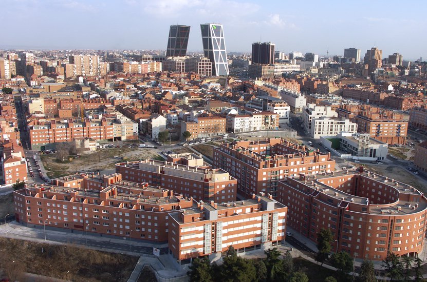 Casi un tercio de los madrileños consideran necesario que se proyecten nuevas viviendas en la capital