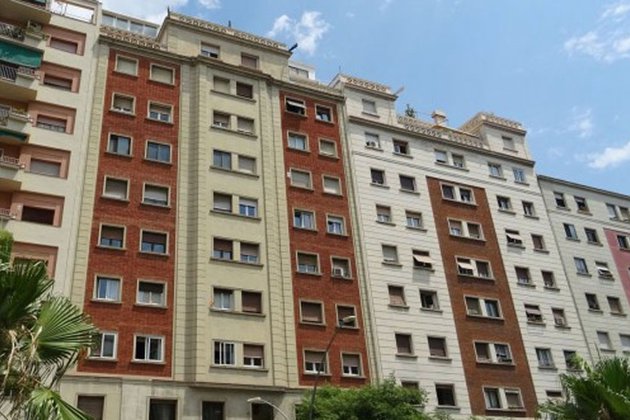 El precio de la vivienda en alquiler cae un 12% en Barcelona y más de un 8% en Madrid