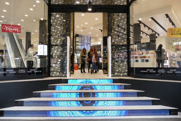 Catella asesora a Arenal Perfumerías en el arrendamiento de un local en Cantabria