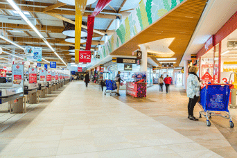 El centro comercial Carrefour Gandía se renueva tras una inversión de 1,2 millones de euros