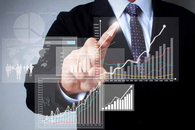 Casi 1.200 millones de euros en operaciones medianas