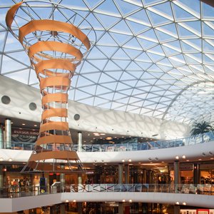 Merlin Properties financia el centro comercial Marineda con un préstamo de 133,6 millones