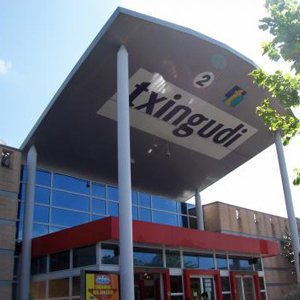 Corio vende a Lar España Real Estate Socimi dos centros comerciales por 39,4 millones