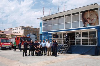 El Centro Móvil de Formación de ThyssenKrupp forma a los cuerpos de seguridad de Salamanca en rescate en ascensores