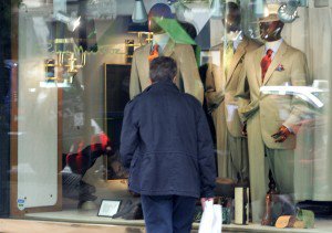 Las ventas del comercio minorista suben un 0,8% en mayo y encadenan tres meses al alza