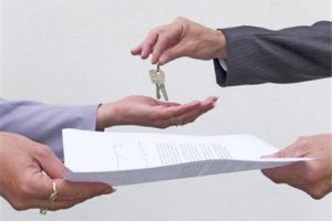 Las compraventas de vivienda se resienten con fuerza en el mes de marzo