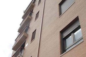 La demanda de vivienda no ha despertado como para que se produzca una recuperación de precios, según la AEV