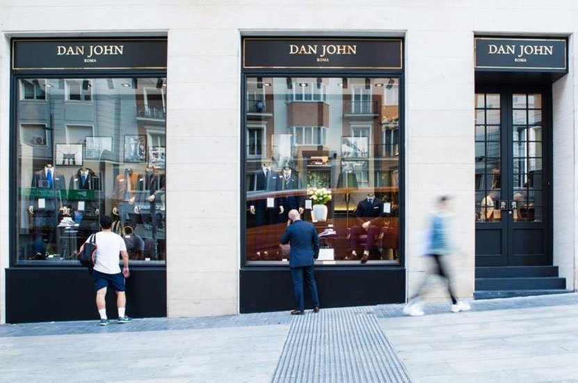 Dan John aterriza en Barcelona con un local de 342 m2