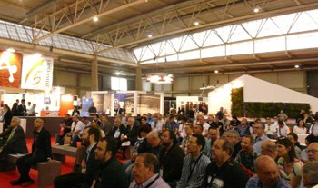 Los agentes sociales de la construcción y los responsables de Construmat destacan que “la formación es vital para la regeneración del sector”