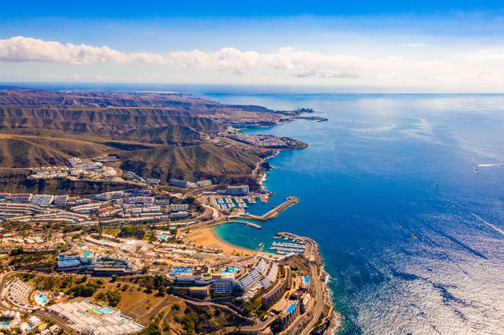 Canarias, una de las zonas de España que más atrae a los extranjeros a la hora de comprar una vivienda.