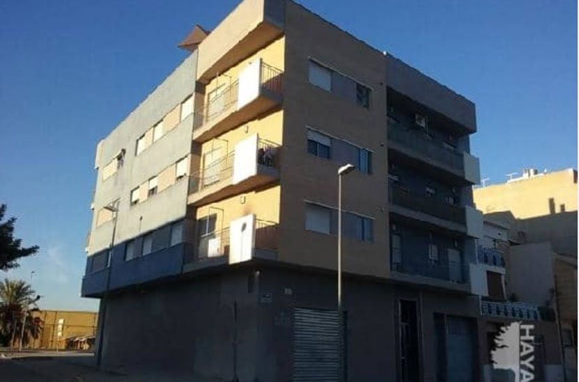Cajamar y Haya Real Estate rebajan 1.580 inmuebles hasta un 60 %