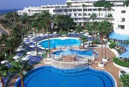 Meliá Hotels vende a Starwood Capital Group seis hoteles en España por 176 millones de euros