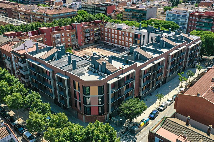 Inbisa entrega tres promociones residenciales en Barcelona