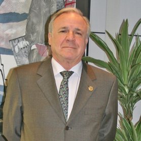 Juan Francisco Lazcano, nuevo presidente de la AEC